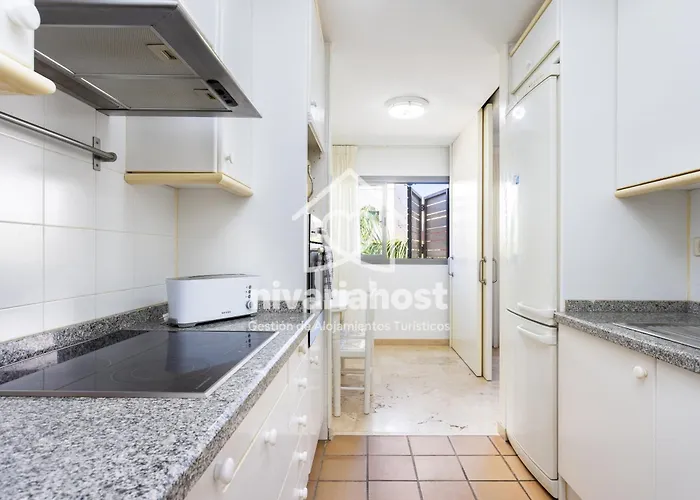 דירה The Mills Cruz, By Nivariahost